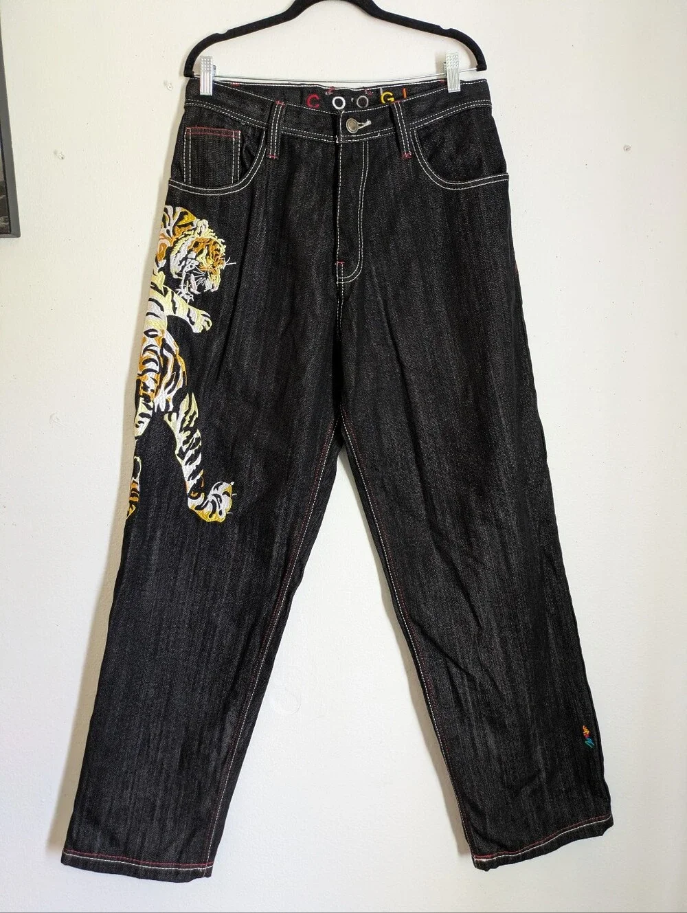 Coogi Authentic Australian Black Denim Jeans Tiger Embroidered Sz 32x34 Y2K